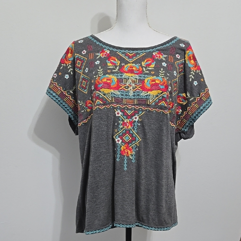 Embroidered Gray Top